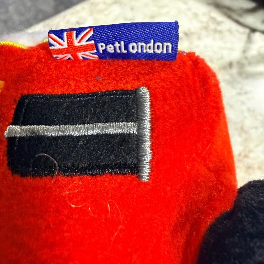 PetLondon London Bus Dog Plush Toy Bulldog Poodle Pomeranian Dachschund Dog
